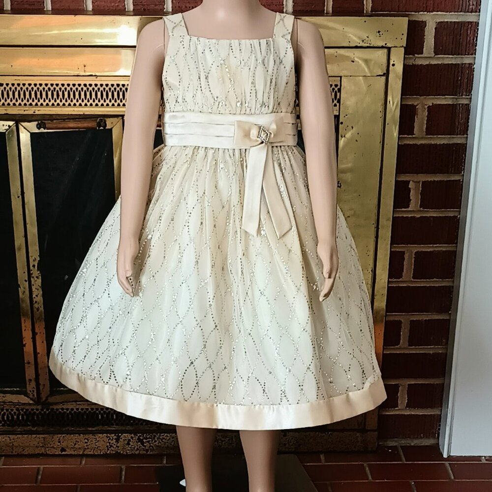Girls Embossed Organza Dress 5 Special Occasions Cream & Silver Cottage Core